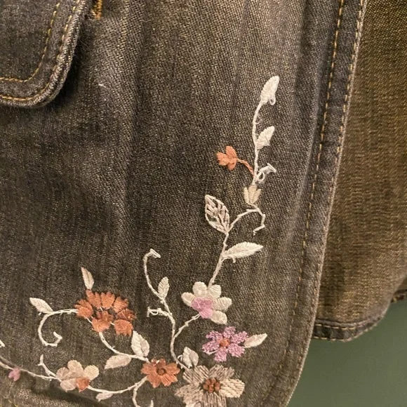 Apostrophe Black  Floral Embroidered Blazer. - Picture 3 of 6